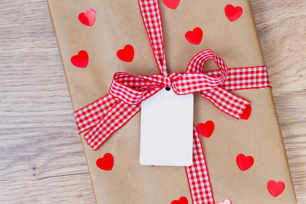 6 Graduation Gift Etiquettes