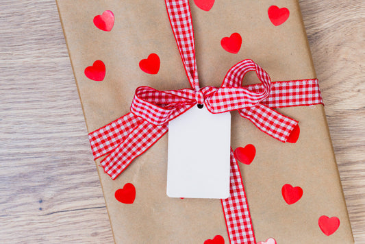 6 Graduation Gift Etiquettes