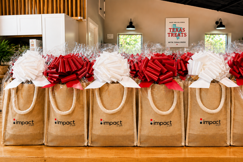 Corporate Gifting Image